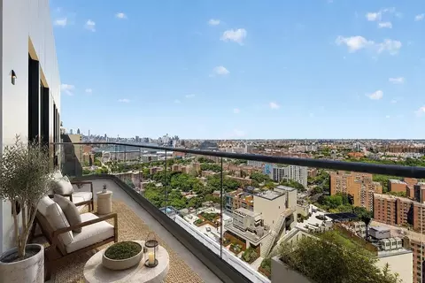 104 Fleet Pl #21B, Brooklyn, NY 11201