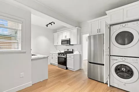 1815 Hauser Blvd #2, Los Angeles, CA 90019