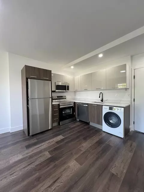 Undisclosed, Chicago, IL 60660