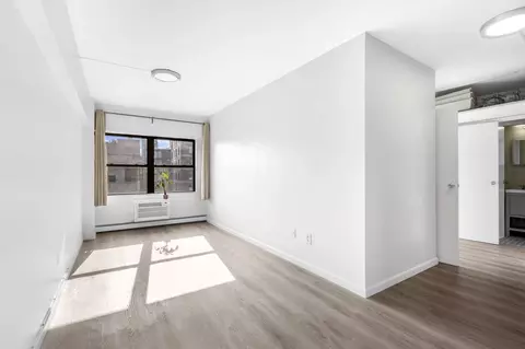 200 Bowery #8, New York, NY 10012