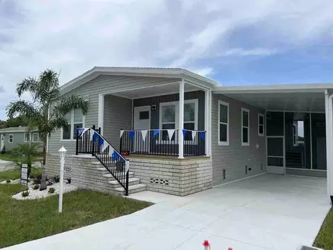 24300 Airport Rd #146, Punta Gorda, FL 33950