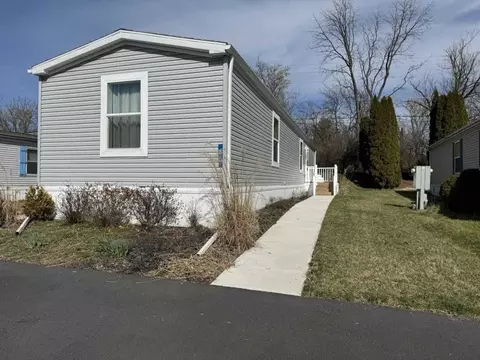 85 Juniper Ct, Bath, PA 18014 photo 5