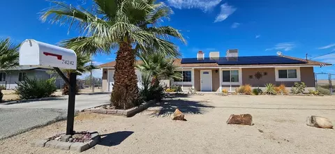 74242 Pinon Dr, Twentynine Palms, CA 92277