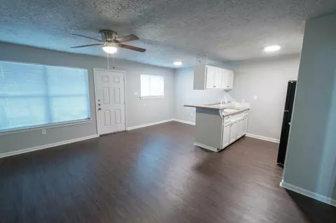 6519 Sloan St #6, Houston, TX 77087