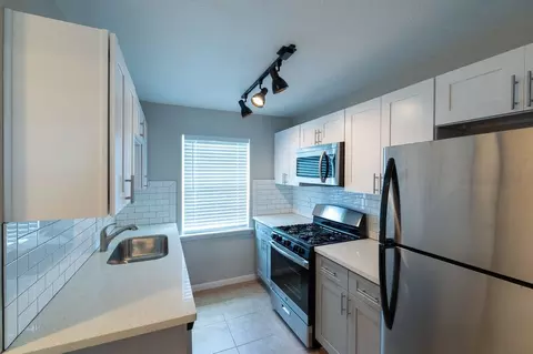 2505 Delano St #3, Houston, TX 77004