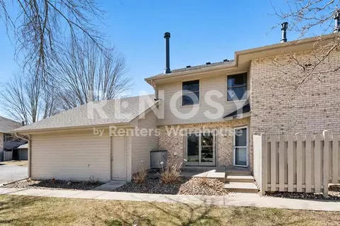 18734 Clear View Ter, Minnetonka, MN 55345