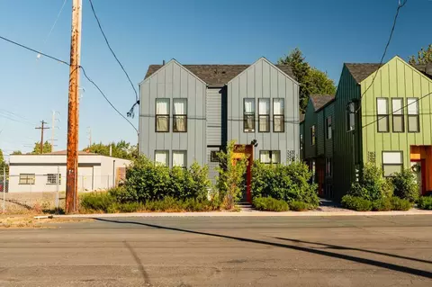 7476 N Macrum Ave #1, Portland, OR 97203