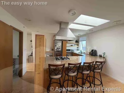 29 Warren St #4, Cambridge, MA 02141