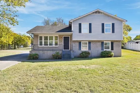 122 Crockett Ct, Smyrna, TN 37167