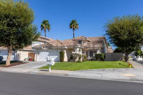 28220 Inspiration Lake Dr, Menifee, CA 92584