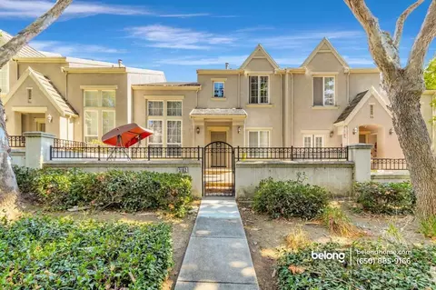 3162 Silverland Dr, San Jose, CA 95135