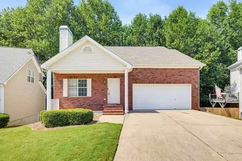 181 Stoneforest Dr, Woodstock, GA 30189