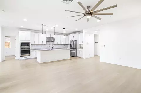 2182 Trivero St, Henderson, NV 89044