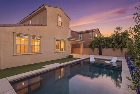 2182 Trivero St, Henderson, NV 89044