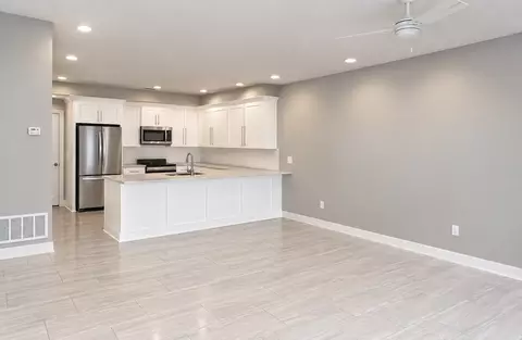 2342 SE Parkview Crossing Dr, Waukee, IA 50263