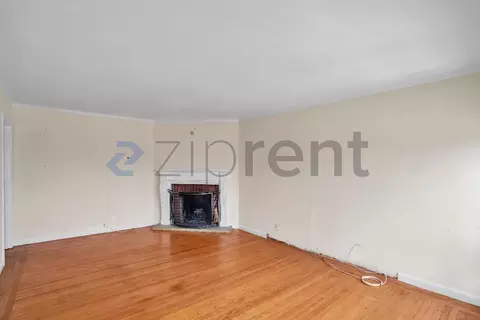 1551 Innes Ave, San Francisco, CA 94124