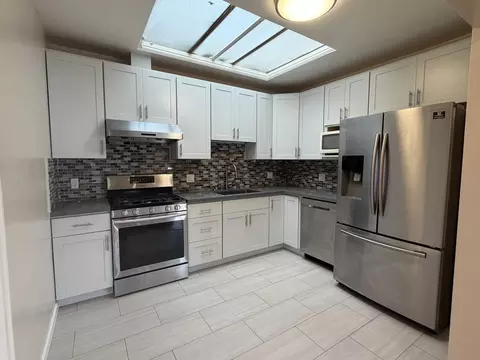 146 Moneta Way, San Francisco, CA 94112