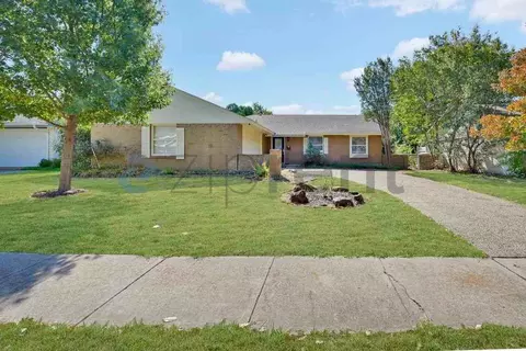 918 Sleepy Hollow Dr, Garland, TX 75043