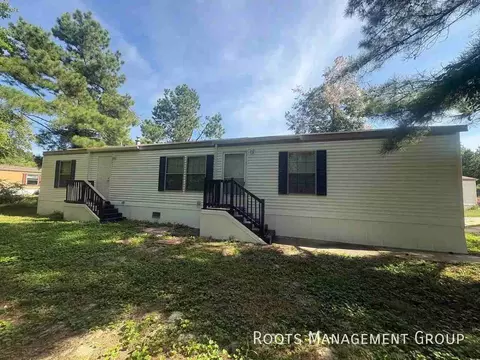 200 Paradise Acres Rd #30, Carterville, IL 62918