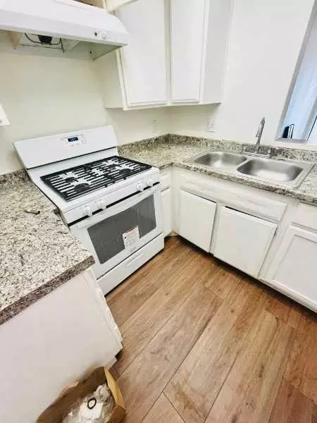 600 W 3rd St #A312, Santa Ana, CA 92701