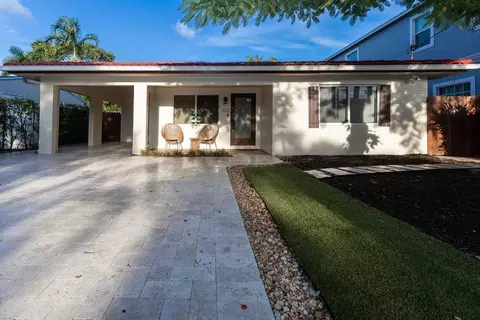 632 SW 8th Ave, Fort Lauderdale, FL 33315