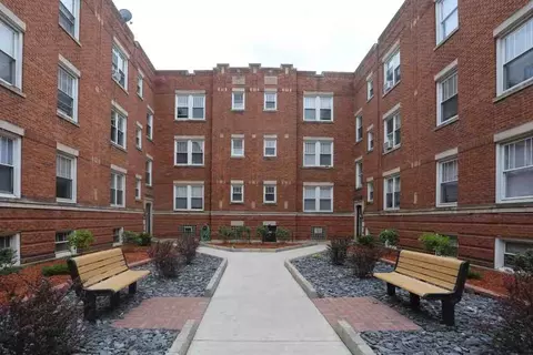 951 W Cornelia Ave #1C, Chicago, IL 60657