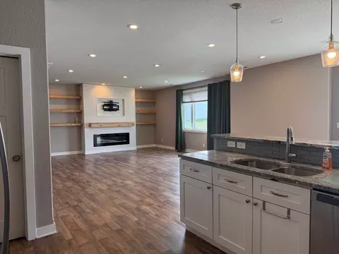 2501 6th Ave NW, Mandan, ND 58554