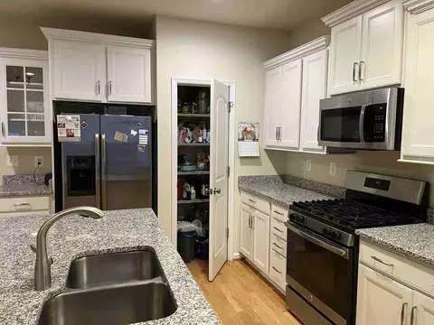 9806 Ushers Pl, Waldorf, MD 20601 photo 6