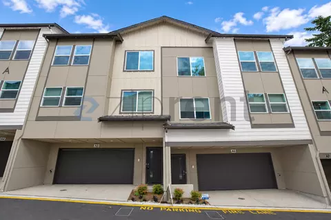 15215 35th Ave W #A5, Lynnwood, WA 98087