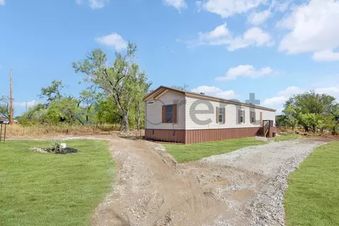 181 Cheyenne Dr #A, Bridgeport, TX 76426