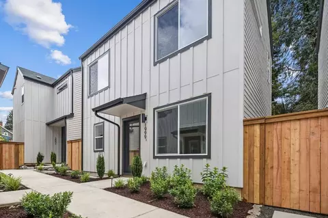 1999 SW Moss St, Portland, OR 97219