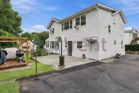 37 Moulthrop St #1ST, Ansonia, CT 06401