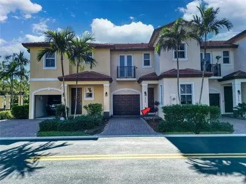 6974 Long Pine Cir, Coconut Creek, FL 33073