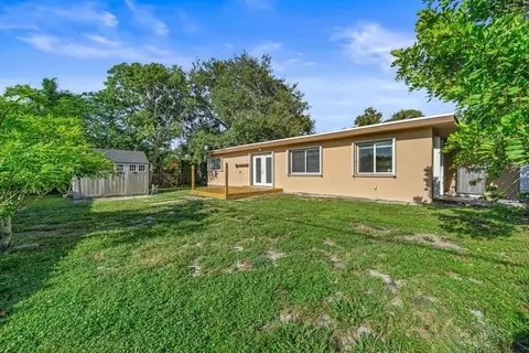 3428 Capri Rd, Palm Beach Gardens, FL 33410