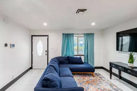 6241 W Washington Ave #1620952P, Las Vegas, NV 89107