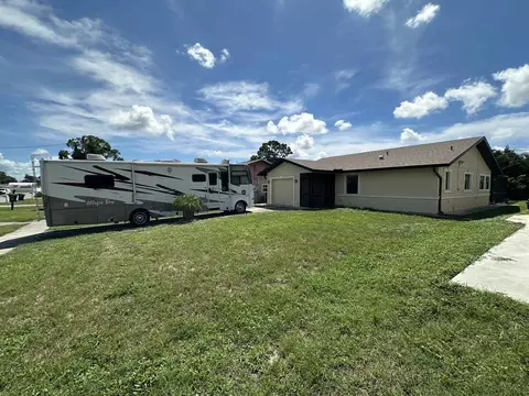 245 E Green St #NA, Englewood, FL 34223