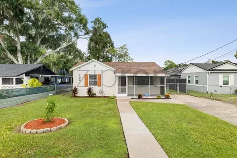 124 Swannanoa St, Lakeland, FL 33805