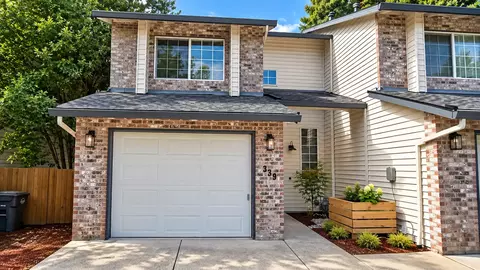 339 SE 43rd Ave #1, Hillsboro, OR 97123