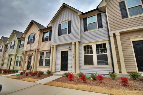 753 Maypearl Ln, Raleigh, NC 27610