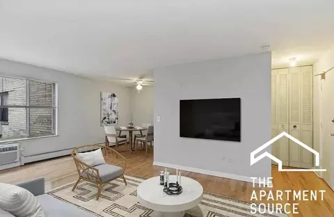 510 W Briar Pl #206, Chicago, IL 60657