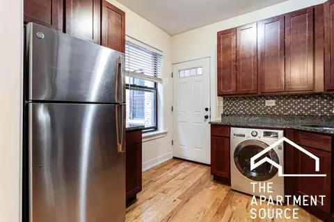 3525 N Racine Ave #W3, Chicago, IL 60657