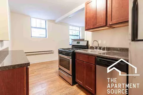 2844 N Orchard St #37, Chicago, IL 60657
