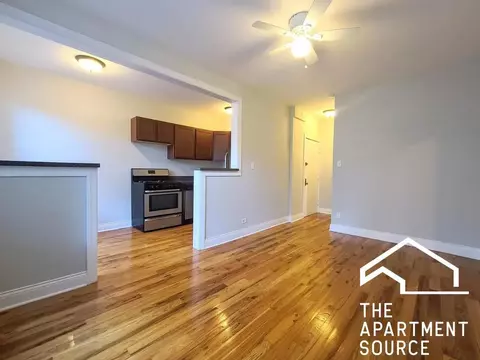 511 W Melrose St #414, Chicago, IL 60657