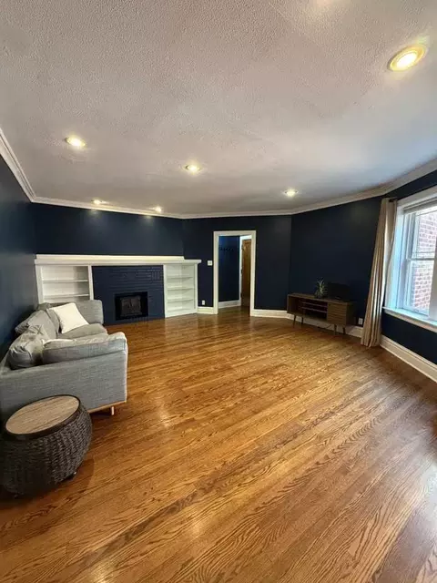 530 Sheridan Rd #2A, Evanston, IL 60202