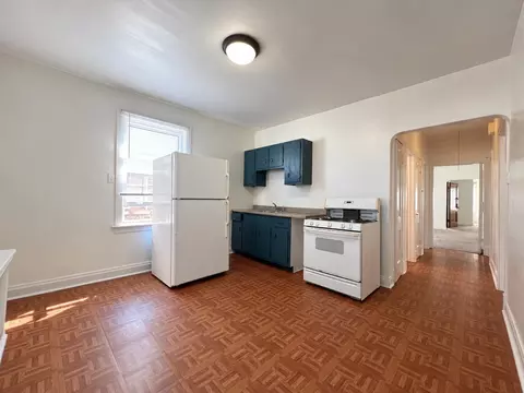 1905 Elmwood Ave #2, Berwyn, IL 60402
