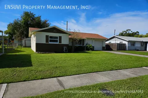 4419 Tarpon Dr, Tampa, FL 33617