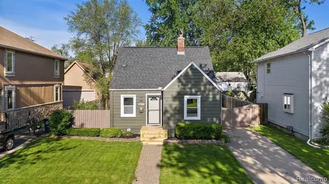 3477 Cummings Ave #NA, Berkley, MI 48072