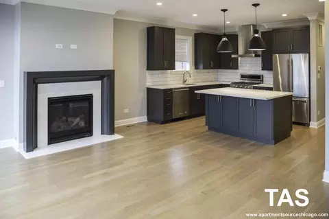 2319 N Southport Ave #3N, Chicago, IL 60614