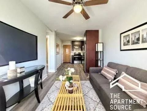 725 St Johns Ave #10, Highland Park, IL 60035