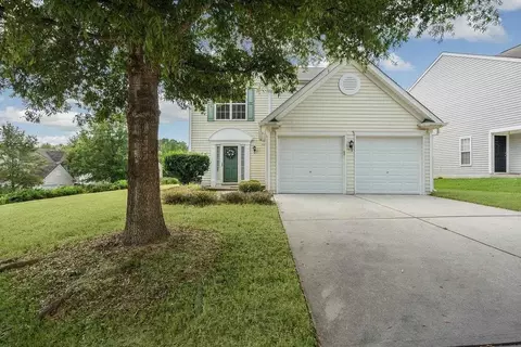 5020 Babbling Brook Dr, Raleigh, NC 27610